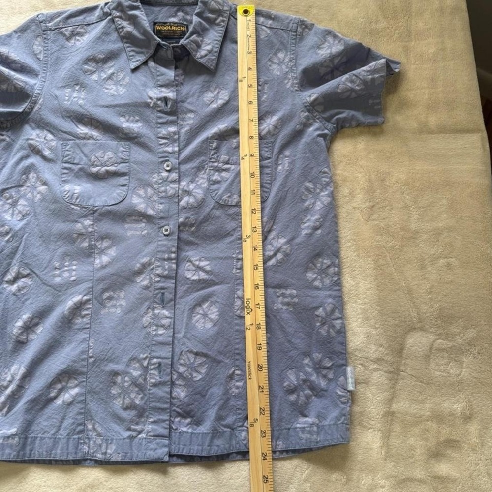 Vintage Woolrich‎ Women's Blue Button Down Shirt with Floral Print Size Small - Picture 4 of 7